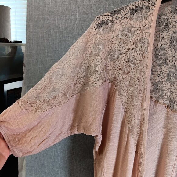 Decree Womens Cardigan Shrug Top Size Medium Casual Boho Beige Lace Button fairy - Picture 2 of 5